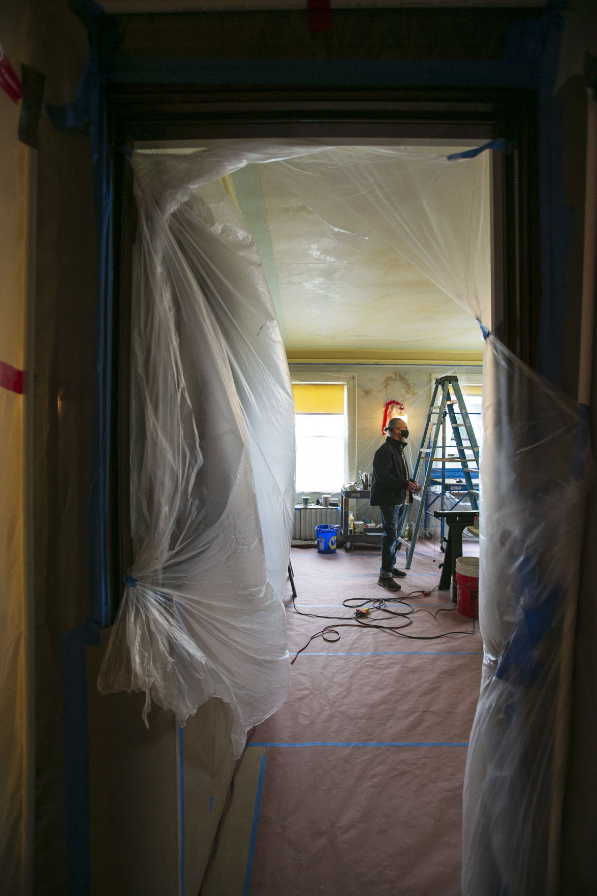 Moss Mansion restoration